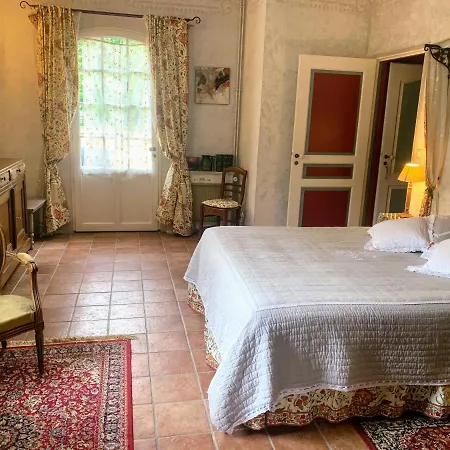 Domaine De La Chartreuse Dautre Bed & Breakfast