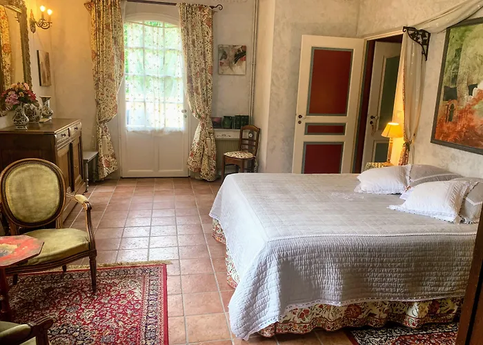 Domaine De La Chartreuse Dautre Bed & Breakfast 3*